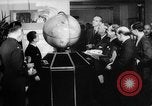 Standbild Abkommen über die Internationale Zivilluftfahrt Chicago Illinois USA, 1944, aus Sekunde 33 historischem Filmmaterial Videoclip 65675046225
