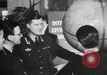 Standbild Abkommen über die Internationale Zivilluftfahrt Chicago Illinois USA, 1944, aus Sekunde 35 historischem Filmmaterial Videoclip 65675046225