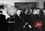 Standbild Abkommen über die Internationale Zivilluftfahrt Chicago Illinois USA, 1944, aus Sekunde 44 historischem Filmmaterial Videoclip 65675046225