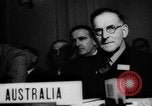 Standbild Abkommen über die Internationale Zivilluftfahrt Chicago Illinois USA, 1944, aus Sekunde 60 historischem Filmmaterial Videoclip 65675046225
