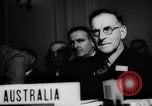 Standbild Abkommen über die Internationale Zivilluftfahrt Chicago Illinois USA, 1944, aus Sekunde 62 historischem Filmmaterial Videoclip 65675046225