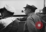 Standbild General MacArthur Philippinen, 1944, aus Sekunde 35 historischem Filmmaterial Videoclip 65675046226