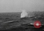Immagine di Convoglio inglese salvataggi di marinai tedeschi Mare del Nord, 1940, secondo 19 filmato di repertorio 65675046229