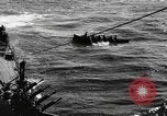 Immagine di Convoglio inglese salvataggi di marinai tedeschi Mare del Nord, 1940, secondo 39 filmato di repertorio 65675046229