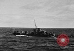 Immagine di Convoglio inglese salvataggi di marinai tedeschi Mare del Nord, 1940, secondo 41 filmato di repertorio 65675046229