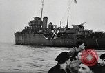 Immagine di Convoglio inglese salvataggi di marinai tedeschi Mare del Nord, 1940, secondo 50 filmato di repertorio 65675046229