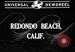 Image vagues dommages riverain de la propriété Redondo Beach California USA, 1940, de la seconde 3 séquences d'archives historiques vidéo 65675046230