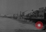 Image vagues dommages riverain de la propriété Redondo Beach California USA, 1940, de la seconde 4 séquences d'archives historiques vidéo 65675046230