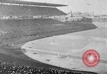Standbild 1935 Baseball World Series Game 3 Chicago Illinois USA, 1935, aus Sekunde 51 historischem Filmmaterial Videoclip 65675046236
