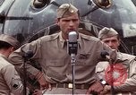 Immagine di US Army Air Forces Maggiore Robert Morgan United States USA, 1943, secondo 23 filmato di repertorio 65675046274