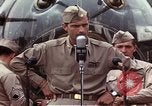 Immagine di US Army Air Forces Maggiore Robert Morgan United States USA, 1943, secondo 27 filmato di repertorio 65675046274