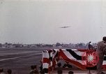 Standbild Memphis Belle summt Airfield United States USA, 1943, aus Sekunde 26 historischem Filmmaterial Videoclip 65675046275