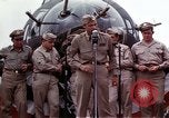 Standbild Memphis Belle Bassingbourn England, 1943, aus Sekunde 22 historischem Filmmaterial Videoclip 65675046276