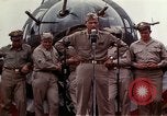 Standbild Memphis Belle Bassingbourn England, 1943, aus Sekunde 29 historischem Filmmaterial Videoclip 65675046276