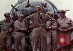 Standbild Memphis Belle Bassingbourn England, 1943, aus Sekunde 32 historischem Filmmaterial Videoclip 65675046276