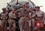 Standbild Memphis Belle Bassingbourn England, 1943, aus Sekunde 37 historischem Filmmaterial Videoclip 65675046276