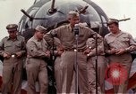 Standbild Memphis Belle Bassingbourn England, 1943, aus Sekunde 57 historischem Filmmaterial Videoclip 65675046276