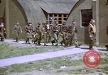 Immagine di B-17 equipaggio briefing Teatro europeo, 1943, secondo 25 filmato di repertorio 65675046289