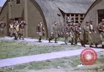 Immagine di B-17 equipaggio briefing Teatro europeo, 1943, secondo 27 filmato di repertorio 65675046289
