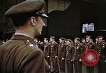 Standbild Memphis Belle crew dekoriert europäische Theater, 1943, aus Sekunde 38 historischem Filmmaterial Videoclip 65675046293
