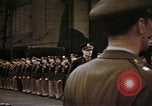 Standbild Memphis Belle crew dekoriert europäische Theater, 1943, aus Sekunde 43 historischem Filmmaterial Videoclip 65675046293