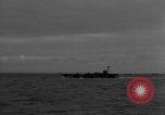 Immagine di US Navy Landing Craft sul D-Day Canale in inglese, 1944, secondo 59 filmato di repertorio 65675046304