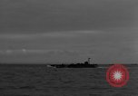 Immagine di US Navy Landing Craft sul D-Day Canale in inglese, 1944, secondo 60 filmato di repertorio 65675046304