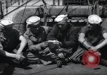 Immagine di Stati Uniti Costa display guardie fancy parrucchieri prima di D-Day Weymouth Inghilterra, 1944, secondo 9 filmato di repertorio 65675046309