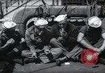 Immagine di Stati Uniti Costa display guardie fancy parrucchieri prima di D-Day Weymouth Inghilterra, 1944, secondo 24 filmato di repertorio 65675046309