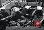 Immagine di Stati Uniti Costa display guardie fancy parrucchieri prima di D-Day Weymouth Inghilterra, 1944, secondo 28 filmato di repertorio 65675046309