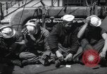 Immagine di Stati Uniti Costa display guardie fancy parrucchieri prima di D-Day Weymouth Inghilterra, 1944, secondo 34 filmato di repertorio 65675046309