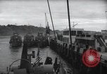 Image US Péniches de débarquement quittent l'Angleterre pour invasion du Jour J en France dans le monde Weymouth en Angleterre, 1944, de la seconde 36 séquences d'archives historiques vidéo 65675046312