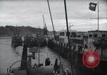 Image US Péniches de débarquement quittent l'Angleterre pour invasion du Jour J en France dans le monde Weymouth en Angleterre, 1944, de la seconde 41 séquences d'archives historiques vidéo 65675046312