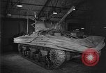 Standbild Sherman Duplex Drive United States USA, 1944, aus Sekunde 14 historischem Filmmaterial Videoclip 65675046314