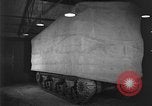Standbild Sherman Duplex Drive United States USA, 1944, aus Sekunde 17 historischem Filmmaterial Videoclip 65675046314