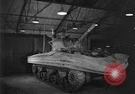 Standbild Sherman Duplex Drive United States USA, 1944, aus Sekunde 27 historischem Filmmaterial Videoclip 65675046314