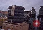 Standbild F-4 Phantom II bewaffnet und CH-46 Helikopter geladen während der Schlacht Vietnam, 1967, aus Sekunde 8 historischem Filmmaterial Videoclip 65675046345