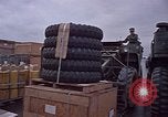 Standbild F-4 Phantom II bewaffnet und CH-46 Helikopter geladen während der Schlacht Vietnam, 1967, aus Sekunde 9 historischem Filmmaterial Videoclip 65675046345