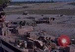 Standbild F-4 Phantom II bewaffnet und CH-46 Helikopter geladen während der Schlacht Vietnam, 1967, aus Sekunde 42 historischem Filmmaterial Videoclip 65675046345