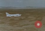 Standbild nukleare Waffe Lieferung United States USA, 1971, aus Sekunde 14 historischem Filmmaterial Videoclip 65675046347