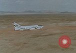 Standbild nukleare Waffe Lieferung United States USA, 1971, aus Sekunde 21 historischem Filmmaterial Videoclip 65675046347