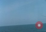 Standbild nukleare Waffe Lieferung United States USA, 1975, aus Sekunde 12 historischem Filmmaterial Videoclip 65675046348