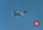 Standbild nukleare Waffe Lieferung United States USA, 1975, aus Sekunde 45 historischem Filmmaterial Videoclip 65675046348