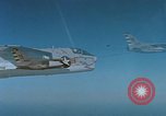 Standbild nukleare Waffe Lieferung United States USA, 1975, aus Sekunde 59 historischem Filmmaterial Videoclip 65675046348
