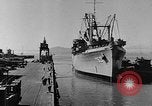 Standbild navy port terminal California United States USA, 1951, aus Sekunde 15 historischem Filmmaterial Videoclip 65675046358