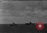 Immagine di Il rifornimento in mare United States USA, 1948, secondo 36 filmato di repertorio 65675046359