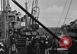 Standbild Auffüllen auf See United States USA, 1948, aus Sekunde 52 historischem Filmmaterial Videoclip 65675046361