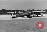 Standbild Ausübung Flugzeuge United States USA, 1933, aus Sekunde 60 historischem Filmmaterial Videoclip 65675046365