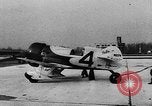 Standbild tödlichen Absturz der Gee Bee Z Super Sportster Flugzeug Detroit Michigan USA, 1931, aus Sekunde 27 historischem Filmmaterial Videoclip 65675046366