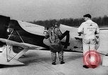 Standbild tödlichen Absturz der Gee Bee Z Super Sportster Flugzeug Detroit Michigan USA, 1931, aus Sekunde 34 historischem Filmmaterial Videoclip 65675046366